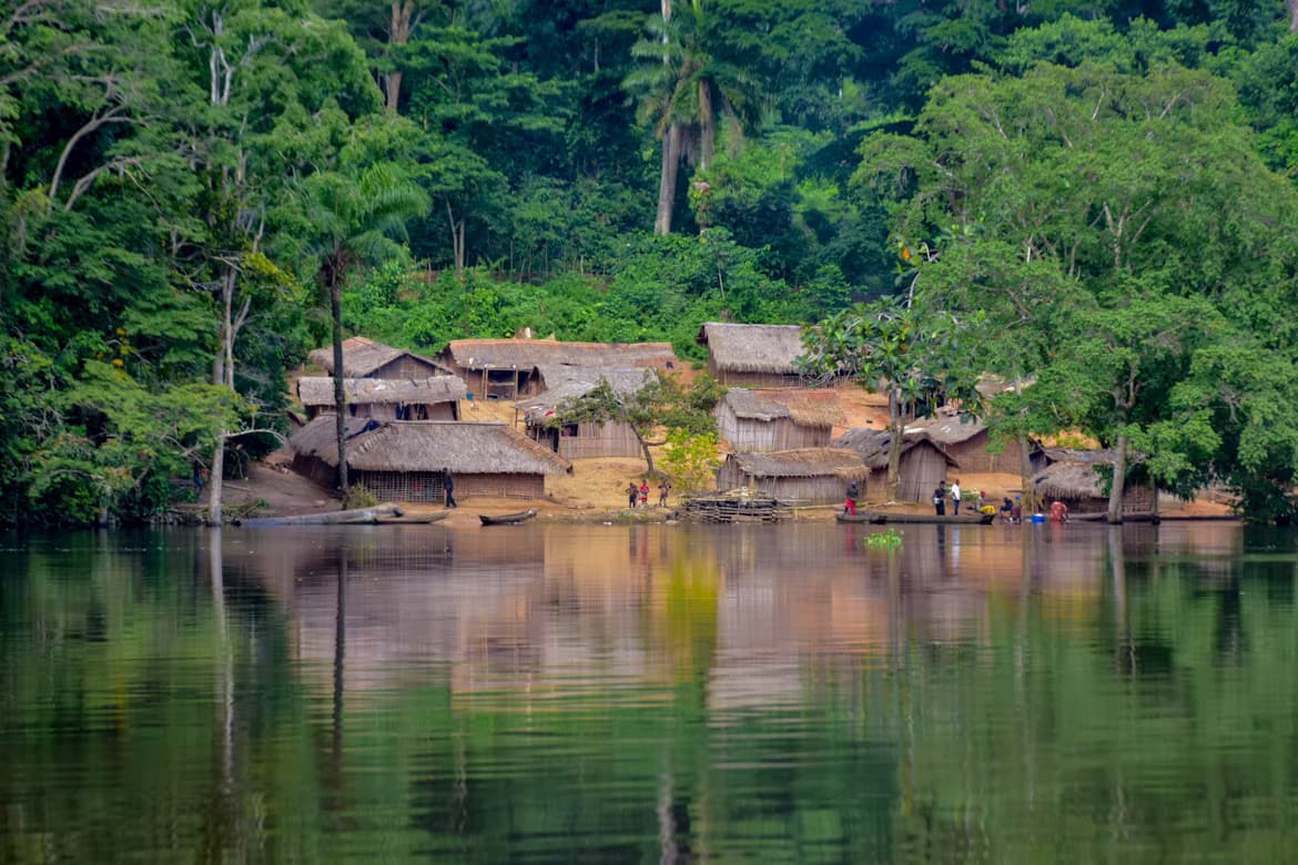 Congo water village